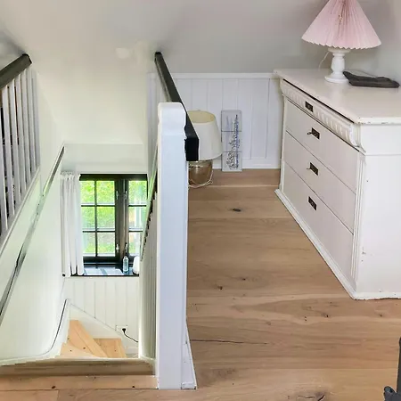 Cozy Forest House With Fjord View Near Jaegerspris *